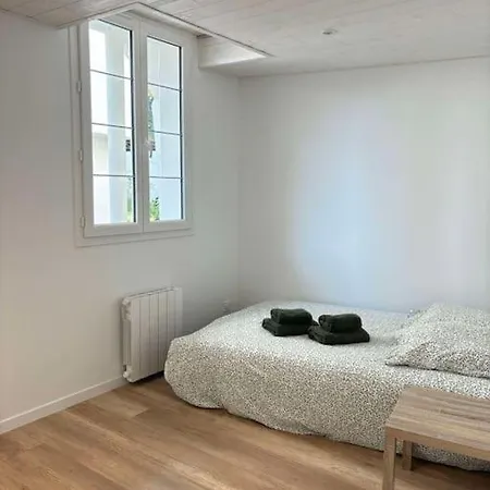 La Mouette, Niche Au Coeur D'arago * Les Sables-d'Olonne